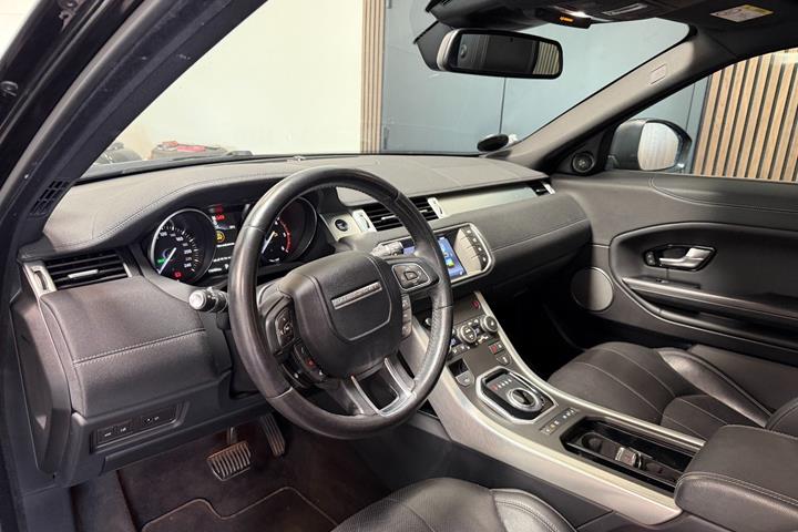 Sort Land Rover Range Rover evoque fra 2018