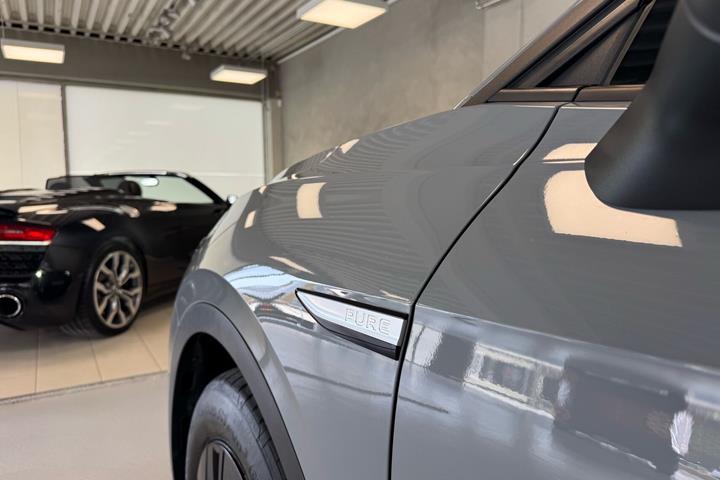 Grå VW ID.4 fra 2022