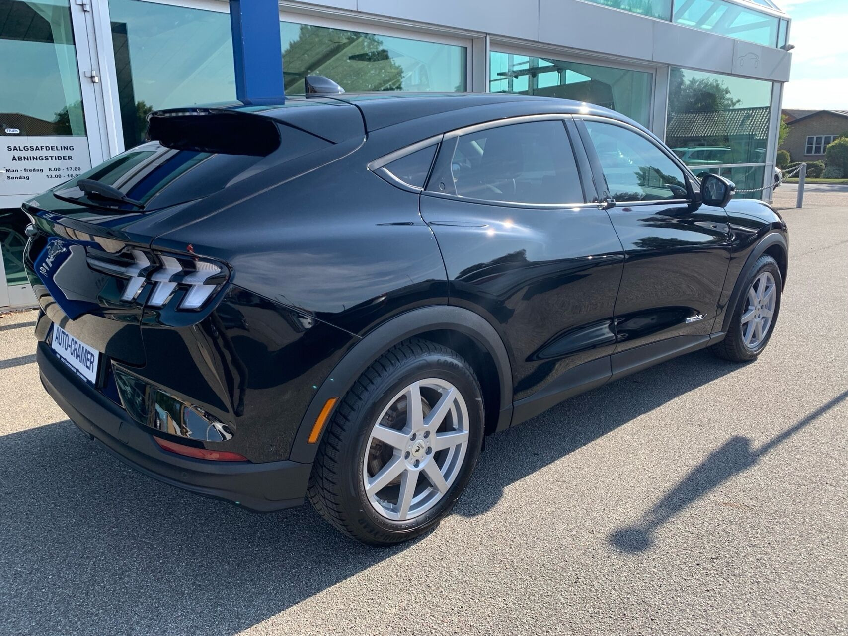 Sort Ford Mustang Mach-E fra 2022