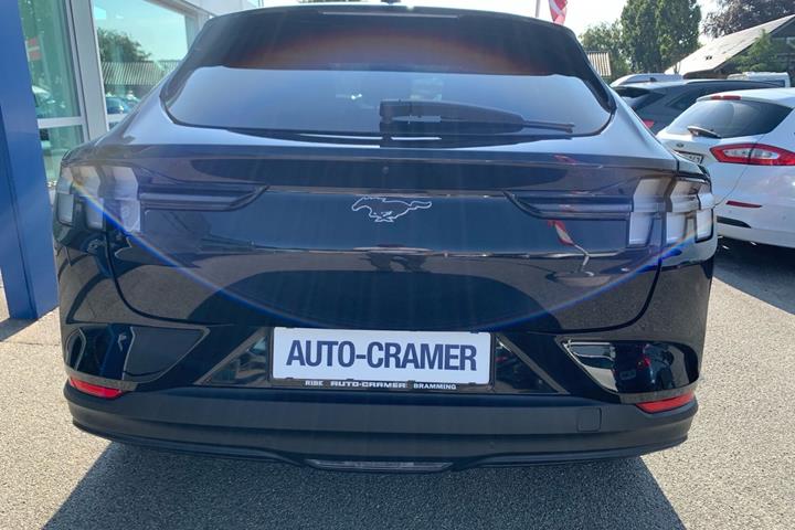Sort Ford Mustang Mach-E fra 2022