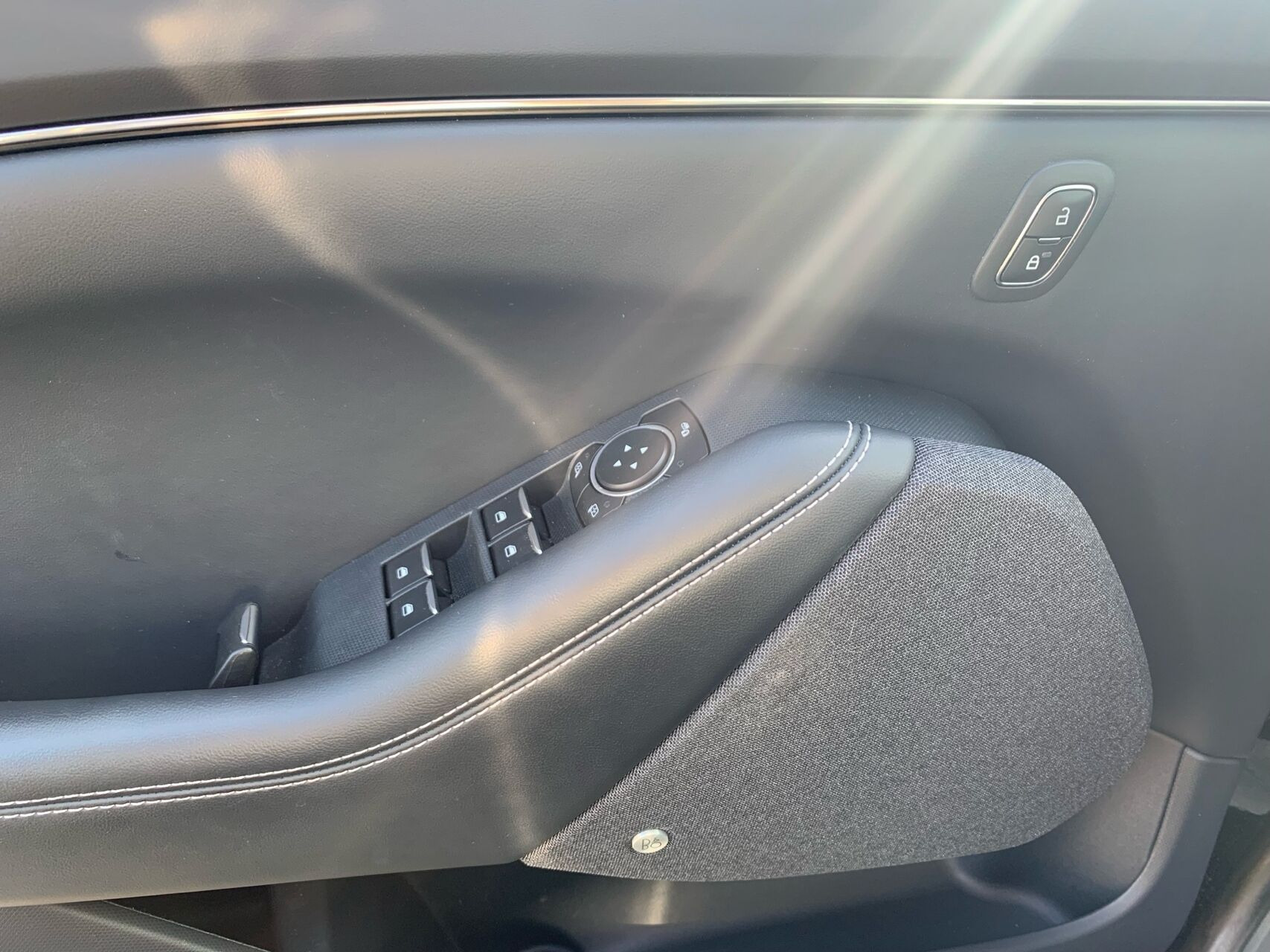 Sort Ford Mustang Mach-E fra 2022