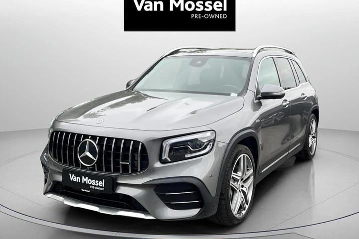 Grå Mercedes GLB35 AMG fra 2020