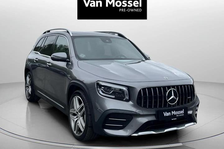 Grå Mercedes GLB35 AMG fra 2020