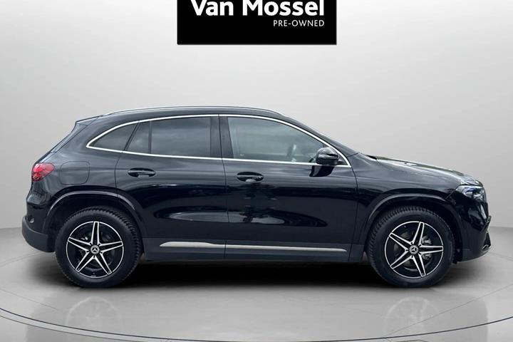 Sort Mercedes EQA 250+ fra 2025