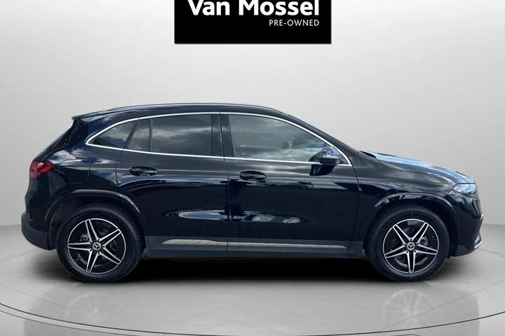 Sort Mercedes EQA 250+ fra 2024