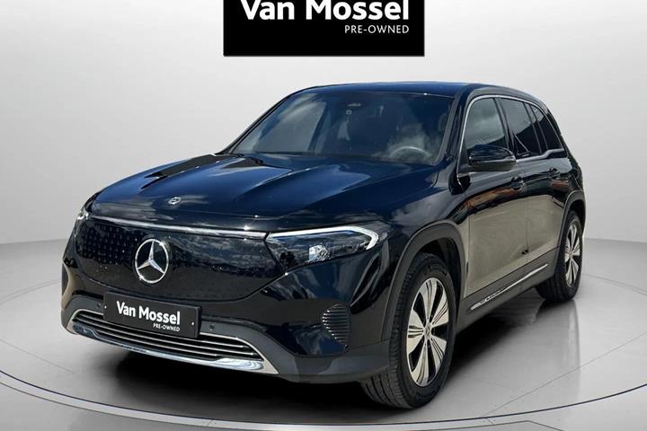 Sort Mercedes EQB 250+ fra 2024