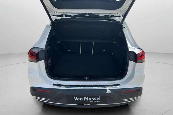 Hvid Mercedes EQA 250 fra 2024