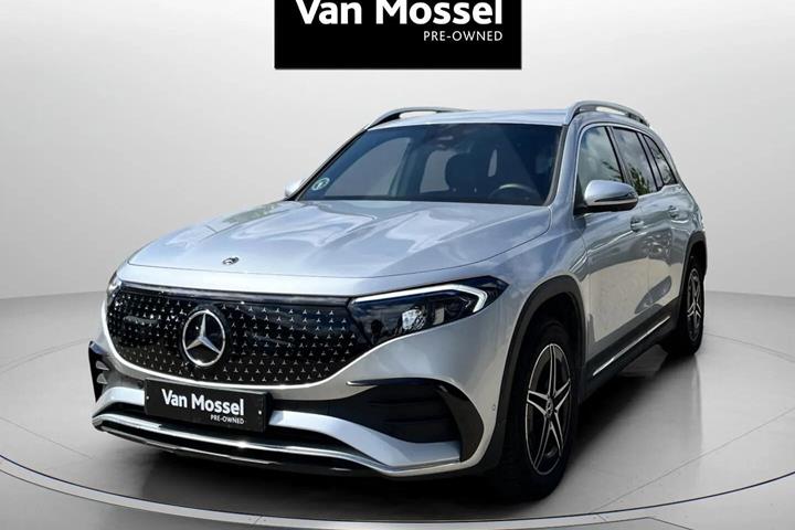 Sølv Mercedes EQB 250+ fra 2025