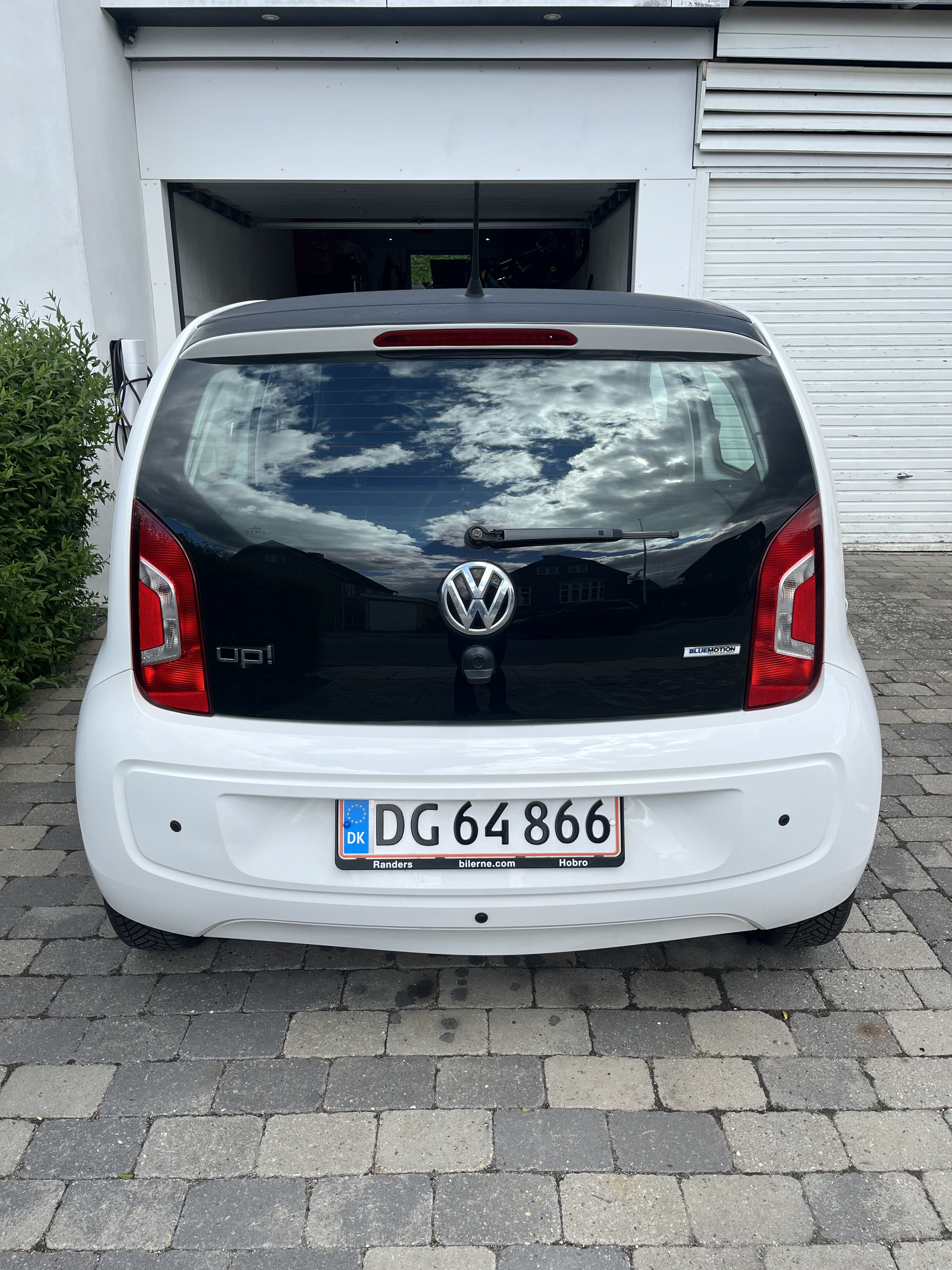 Hvid VW UP! fra 2014