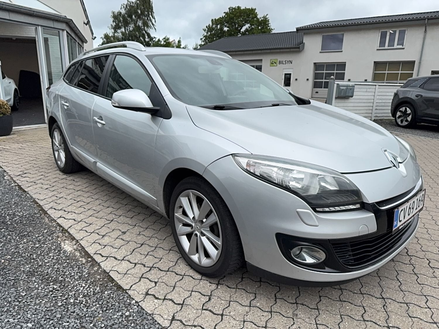 Sølv Renault Megane III fra 2012