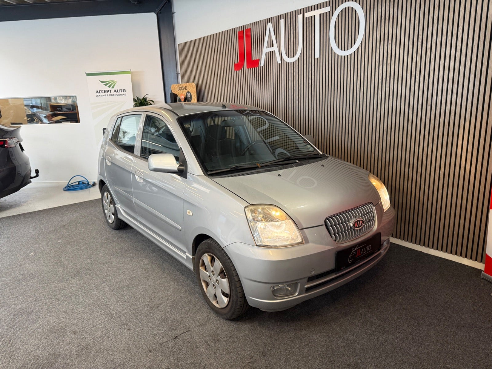 Sølv Kia Picanto fra 2005