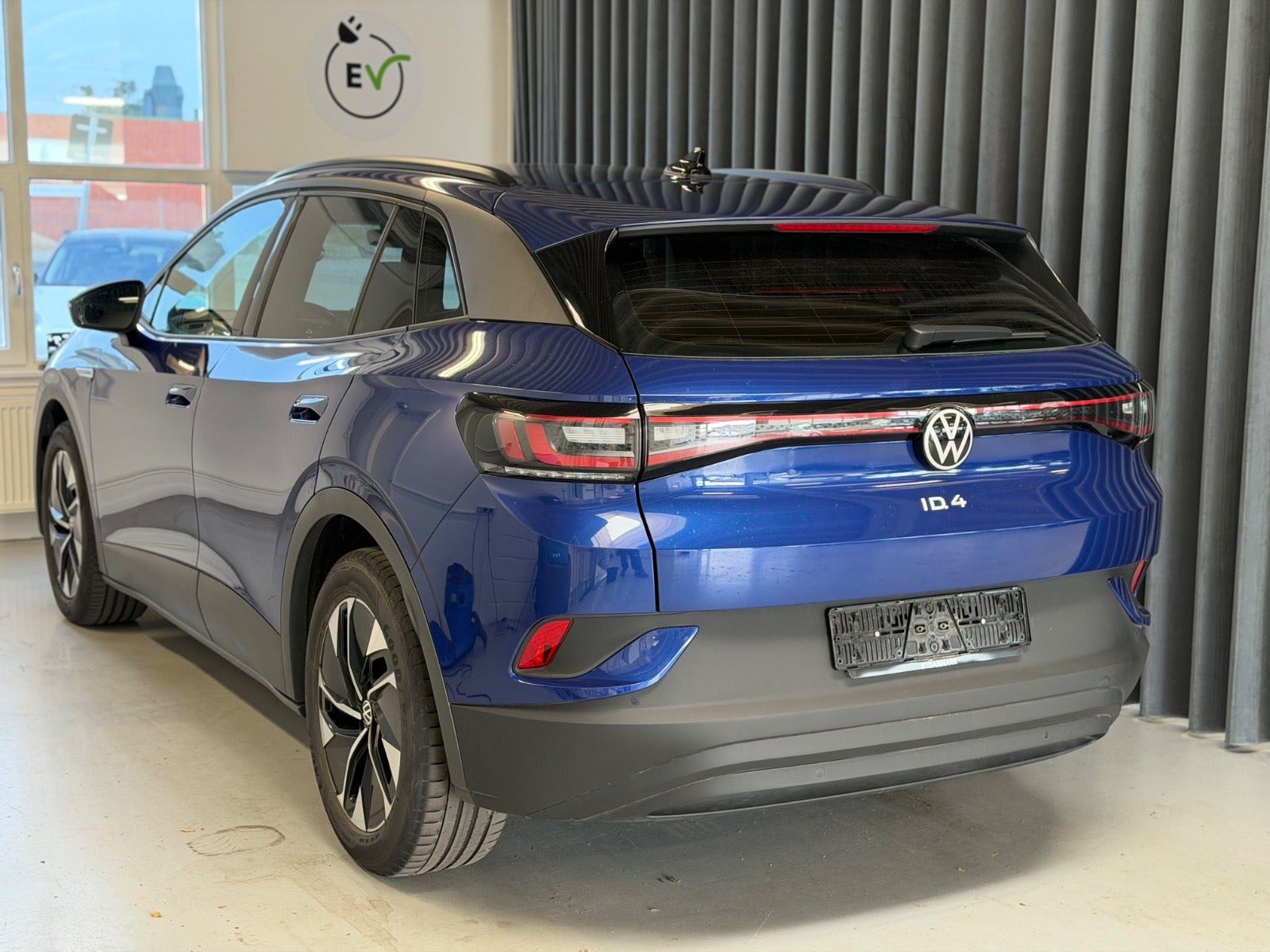 Blå VW ID.4 fra 2022