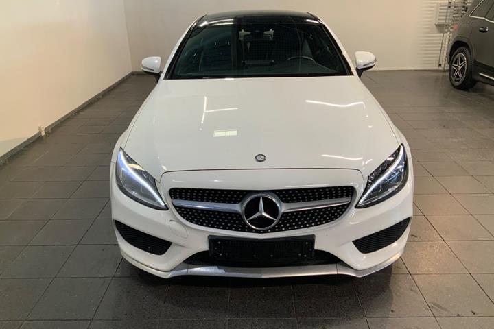 Hvid Mercedes C220 d fra 2017