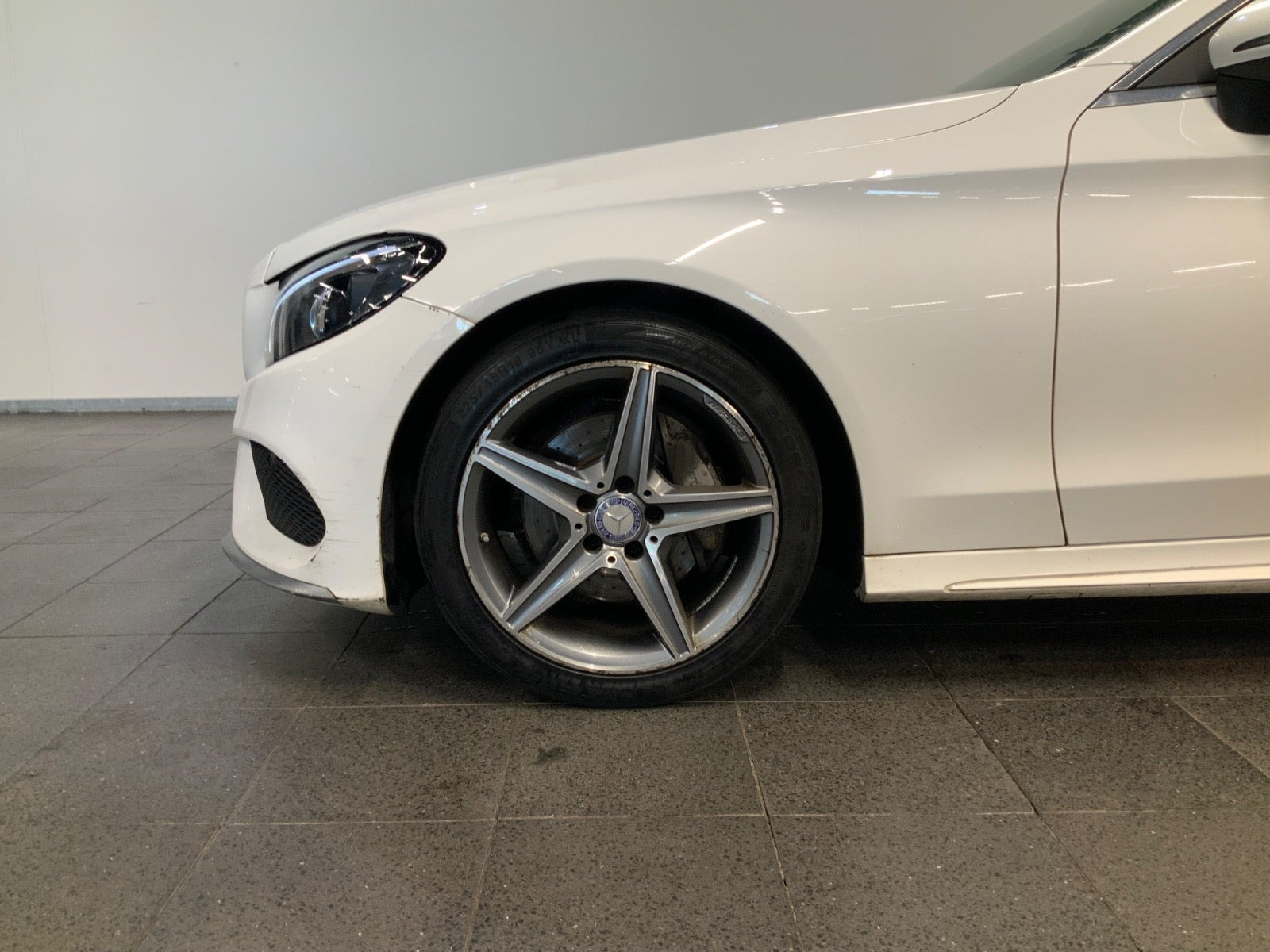 Hvid Mercedes C220 d fra 2017