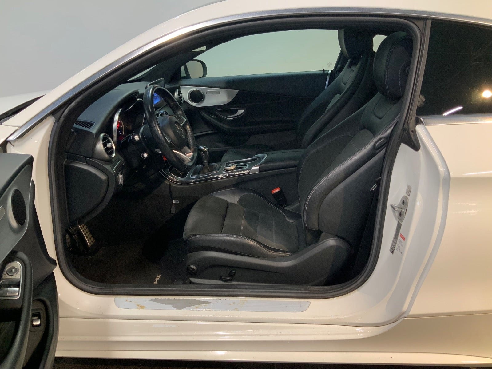 Hvid Mercedes C220 d fra 2017