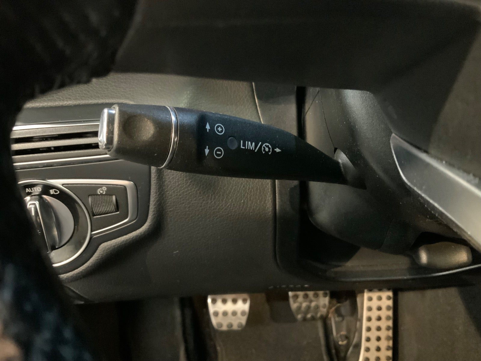 Hvid Mercedes C220 d fra 2017