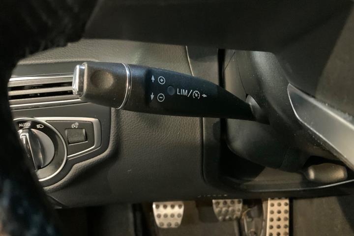 Hvid Mercedes C220 d fra 2017