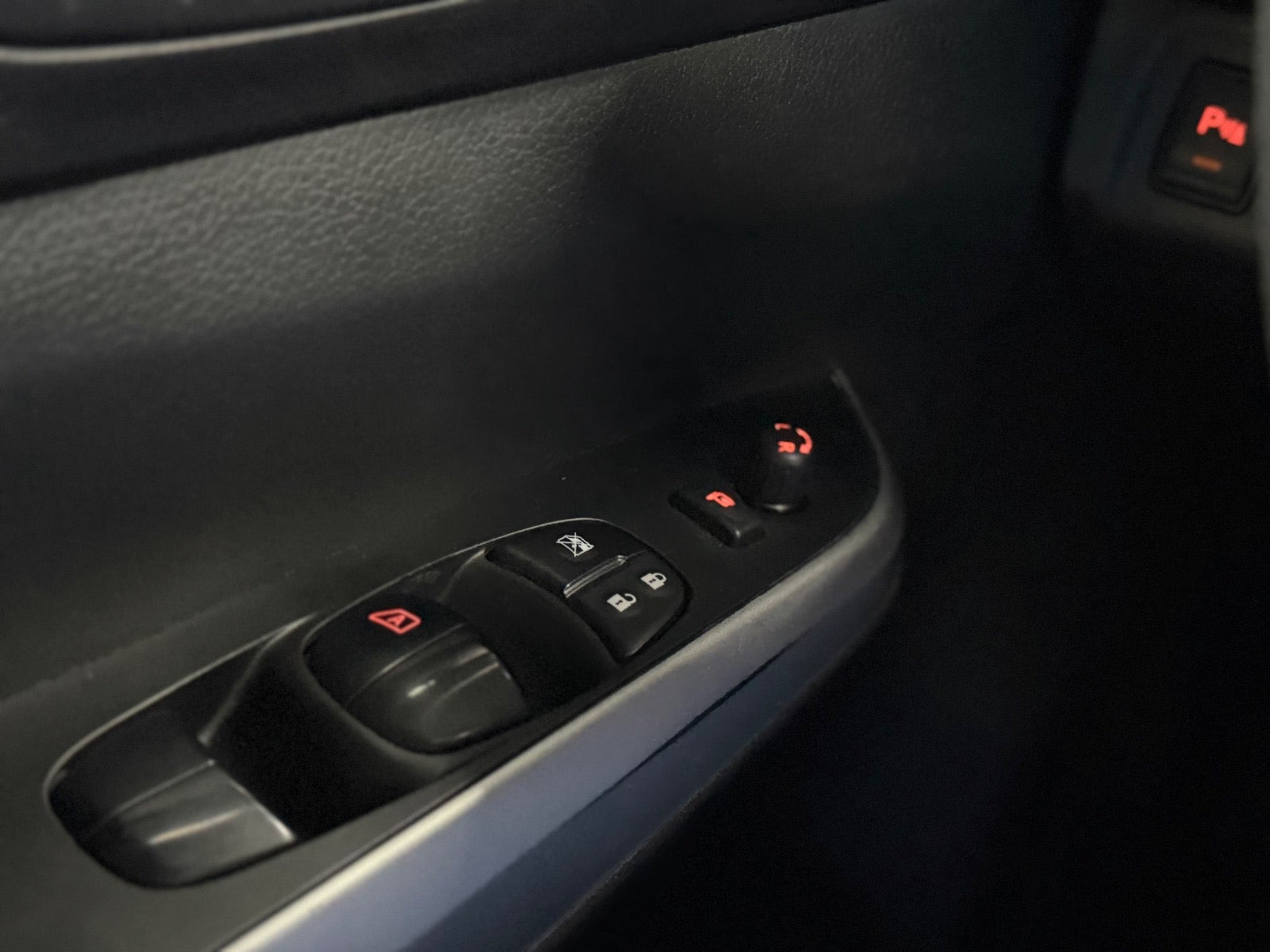 undefined Nissan Navara fra 2015