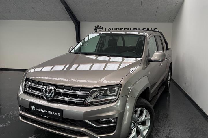 Grå VW Amarok fra 2016
