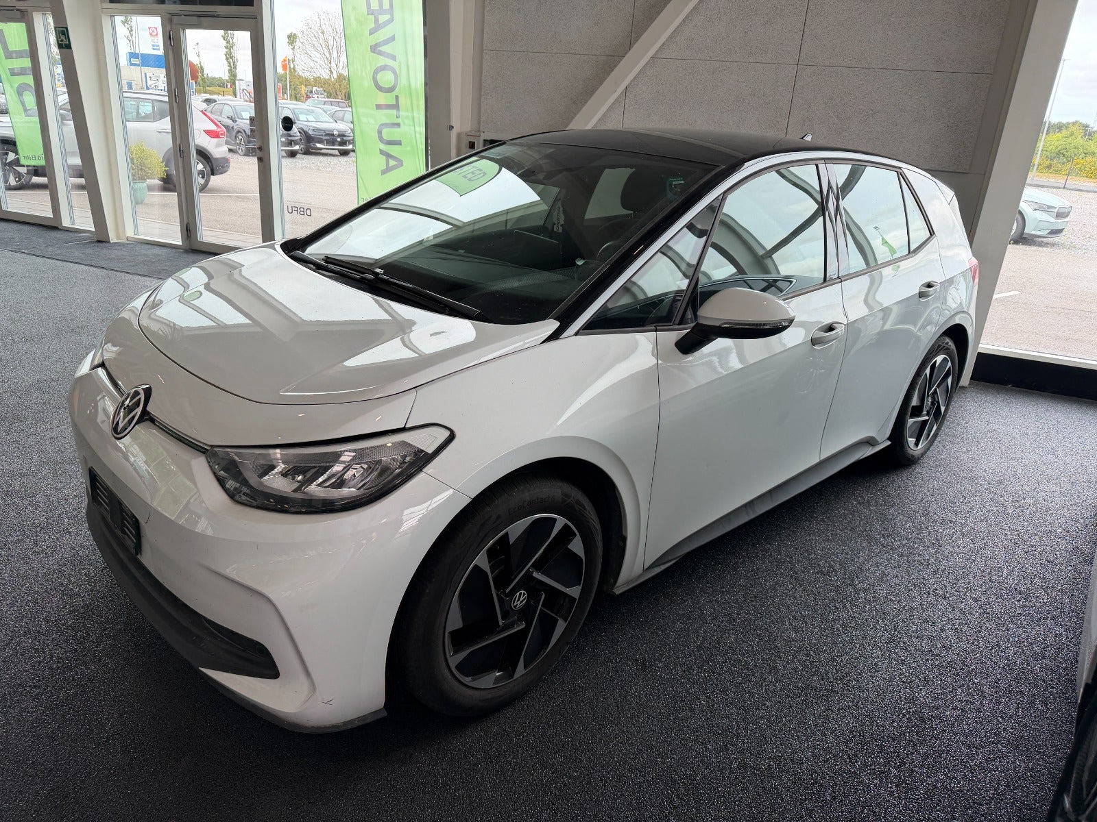 Hvid VW ID.3 fra 2024