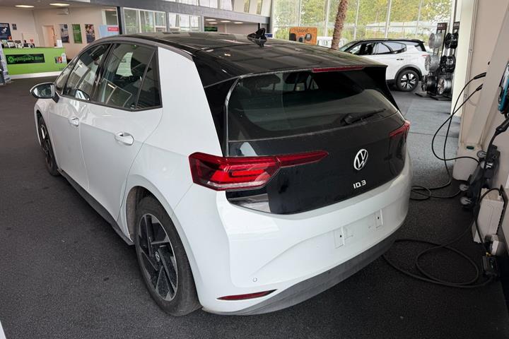 Hvid VW ID.3 fra 2024