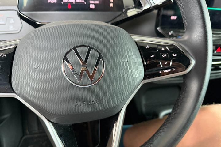 Hvid VW ID.3 fra 2024