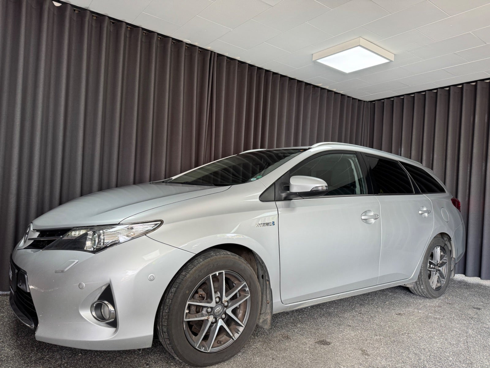 undefined Toyota Auris fra 2014