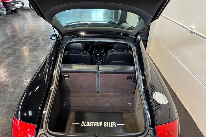 Sort Audi TT fra 1999
