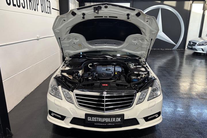 Hvid Mercedes E250 fra 2009