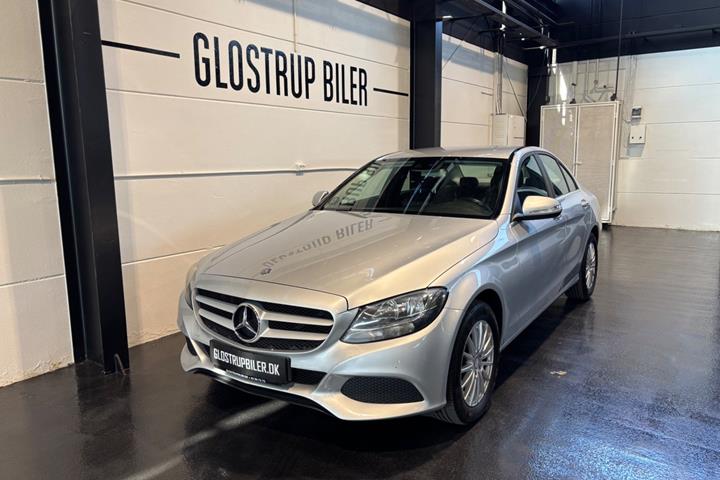 Sølv Mercedes C220 fra 2015