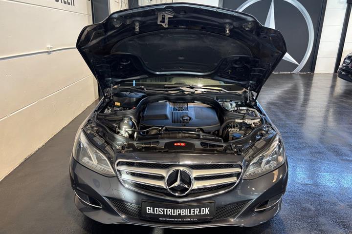 Grå Mercedes E250 fra 2014