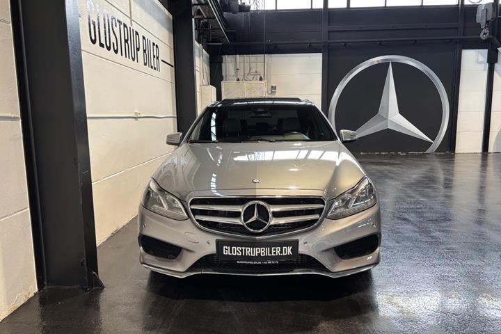 Grå Mercedes E300 fra 2014