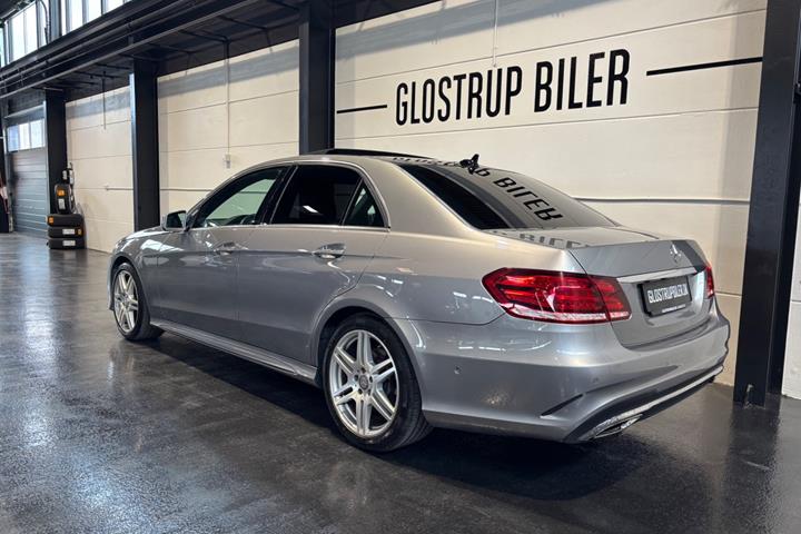 Grå Mercedes E300 fra 2014
