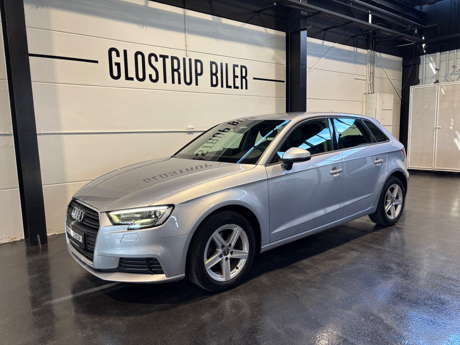 Sølv Audi A3 fra 2018