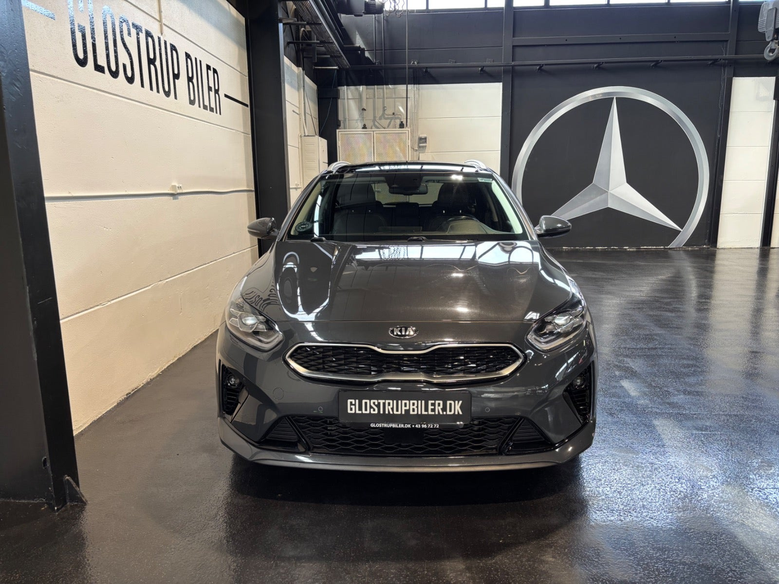 Grå Kia Ceed fra 2020