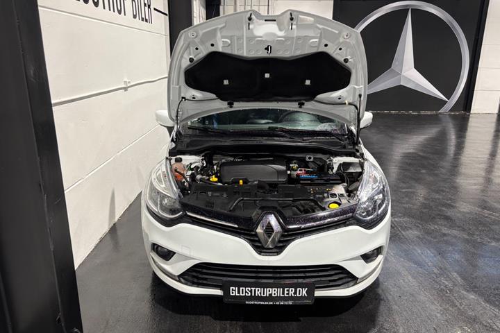 Hvid Renault Clio IV fra 2018