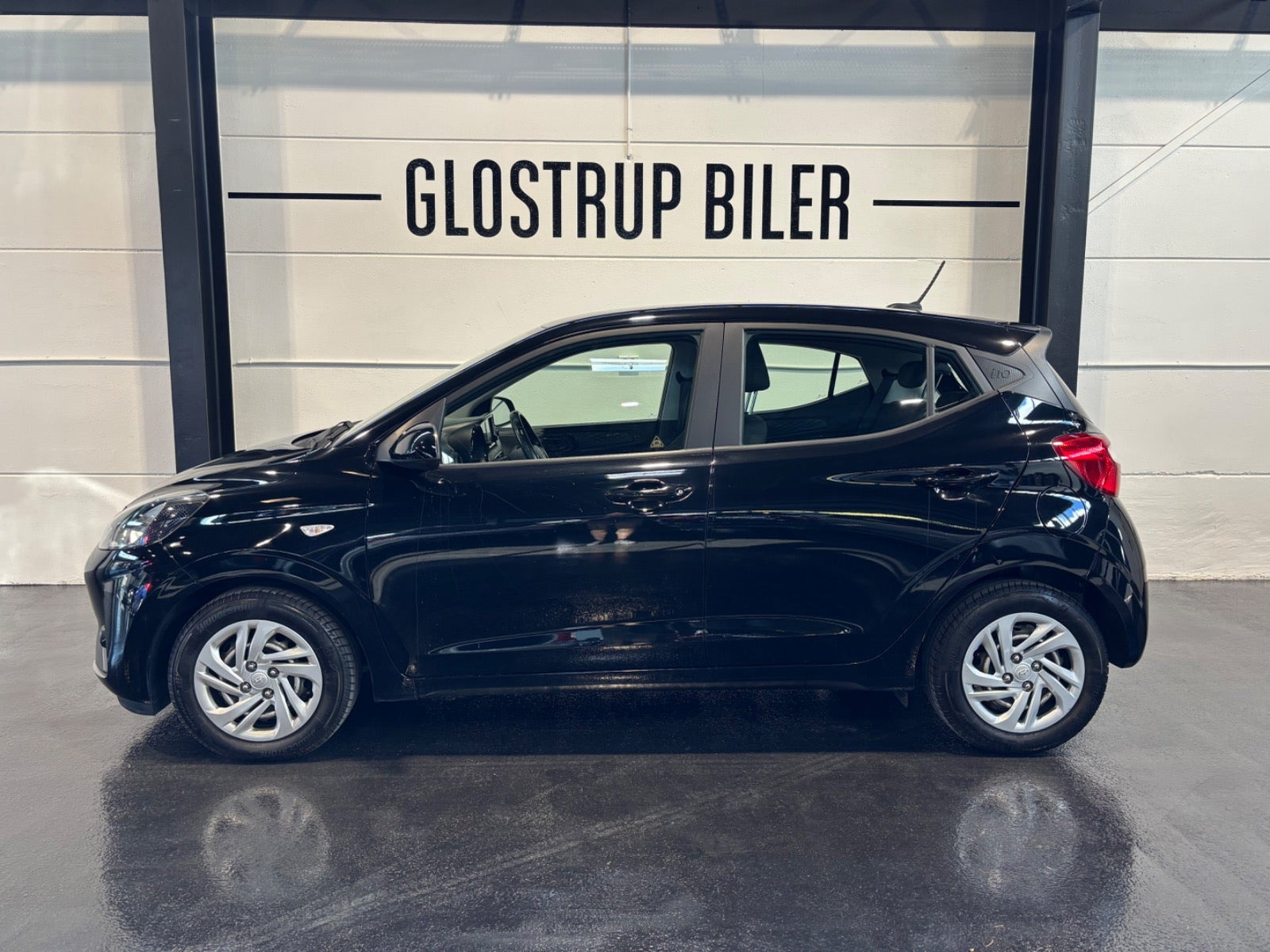 Sort Hyundai i10 fra 2021