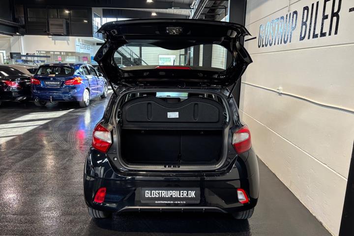 Sort Hyundai i10 fra 2021