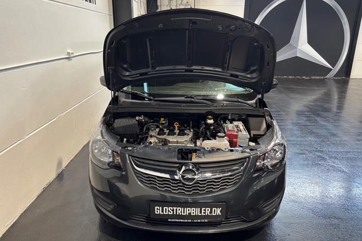 Grå Opel Karl fra 2017