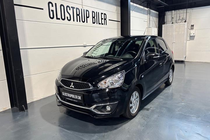 Sort Mitsubishi Space Star fra 2020