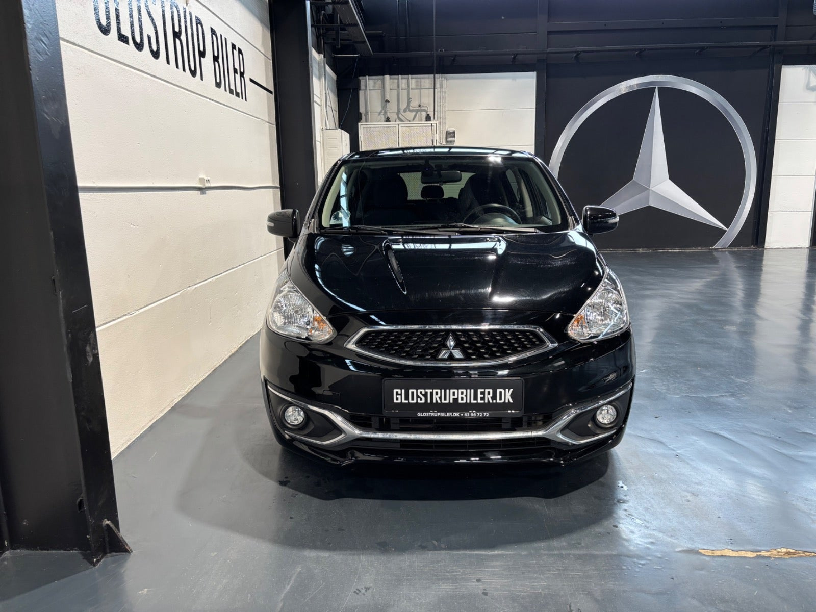 Sort Mitsubishi Space Star fra 2020
