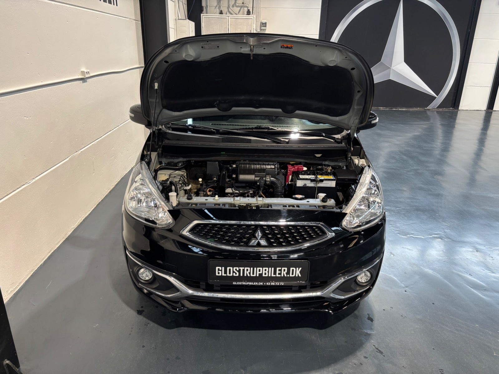 Sort Mitsubishi Space Star fra 2020