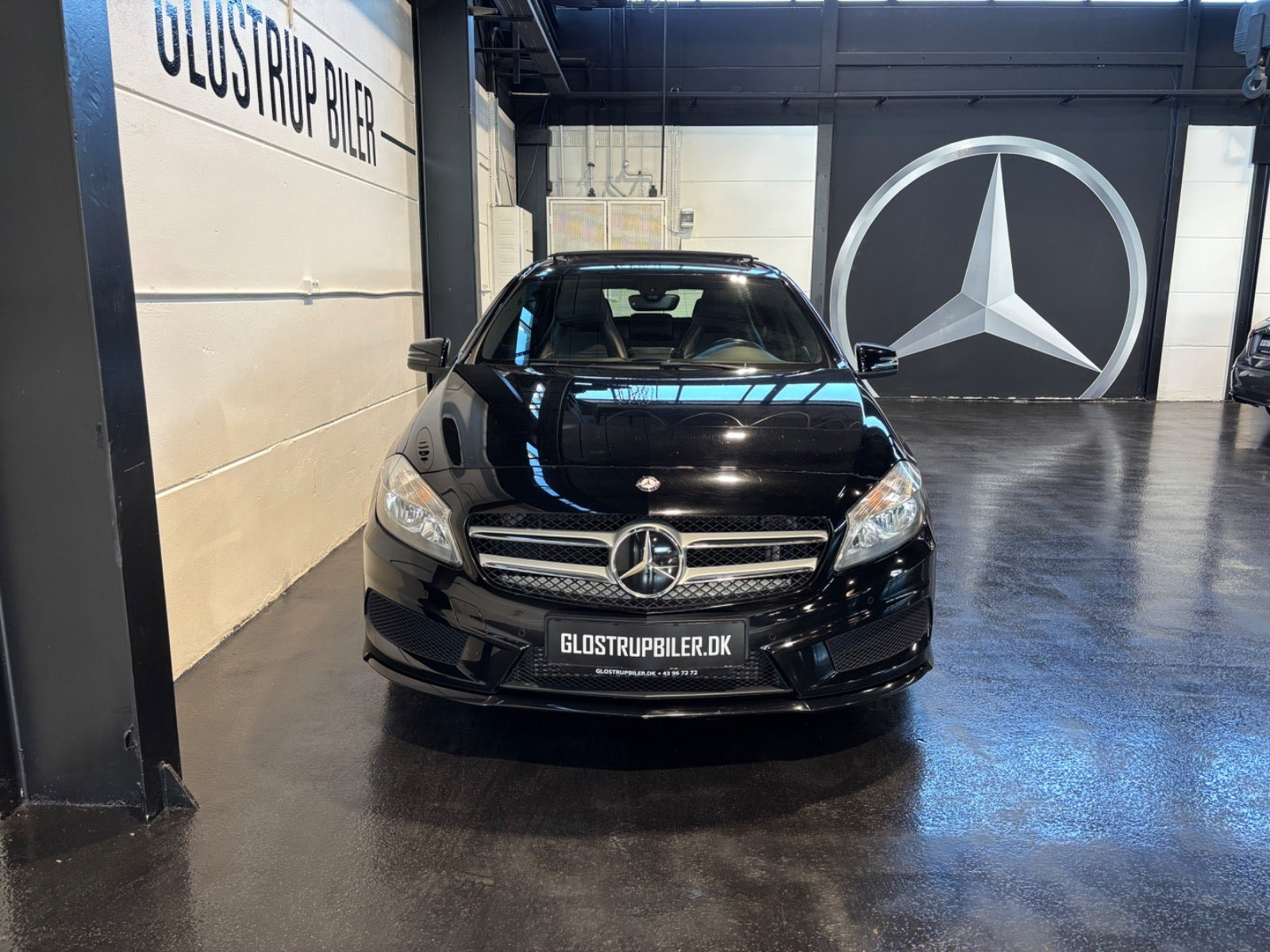 Sort Mercedes A200 fra 2014