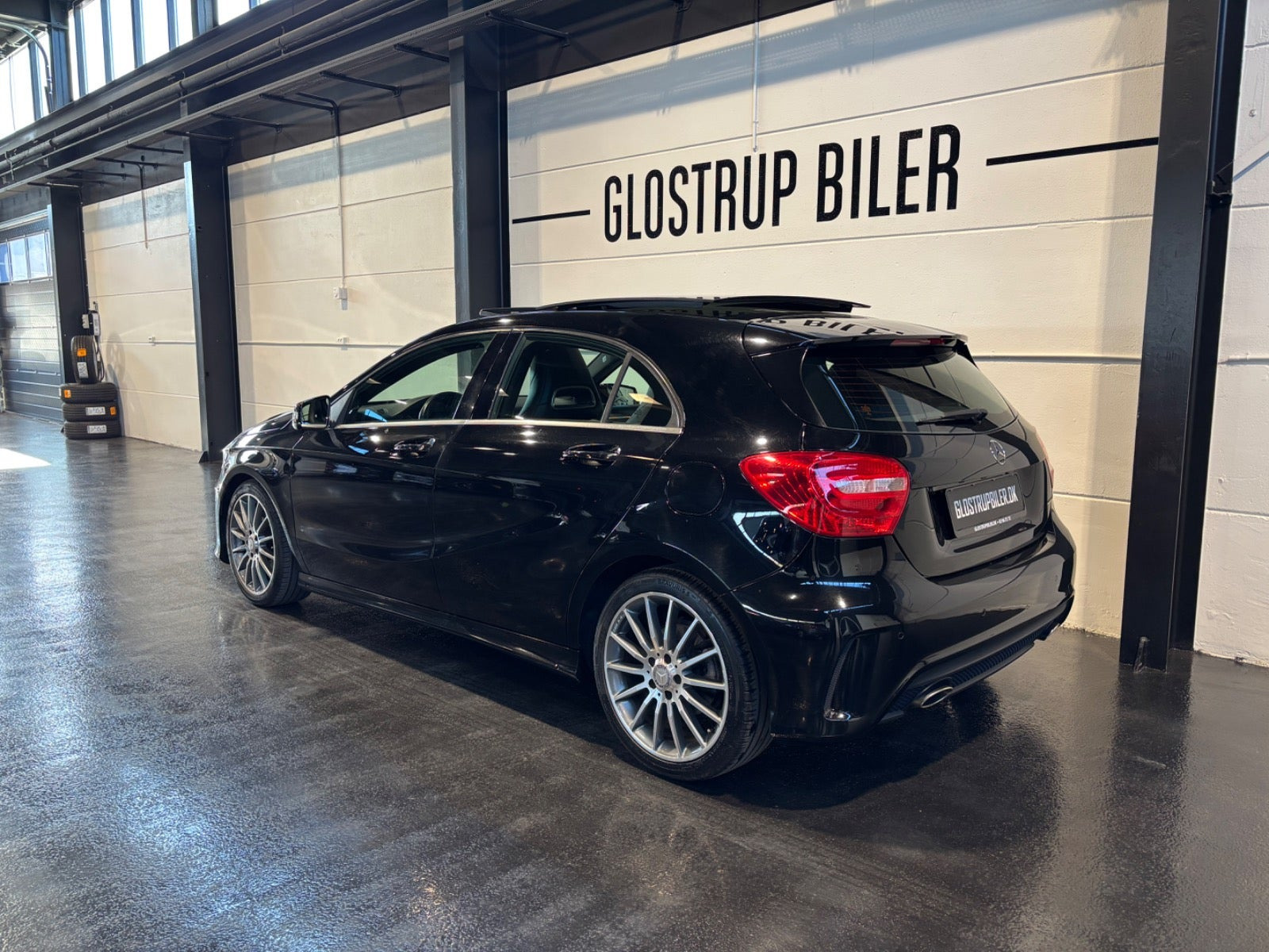 Sort Mercedes A200 fra 2014
