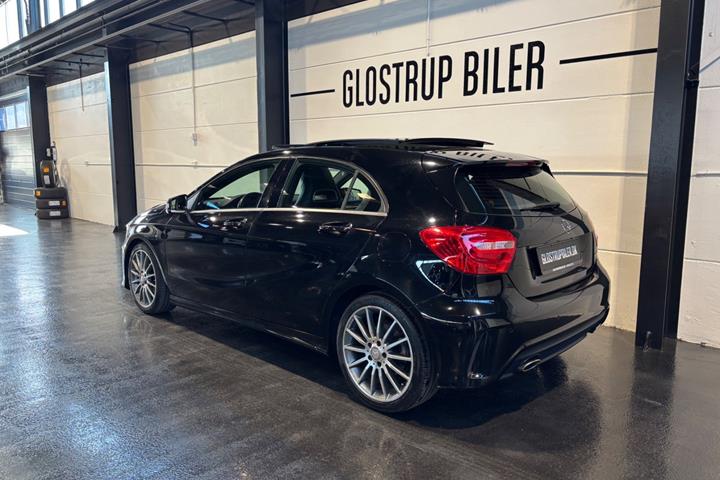Sort Mercedes A200 fra 2014
