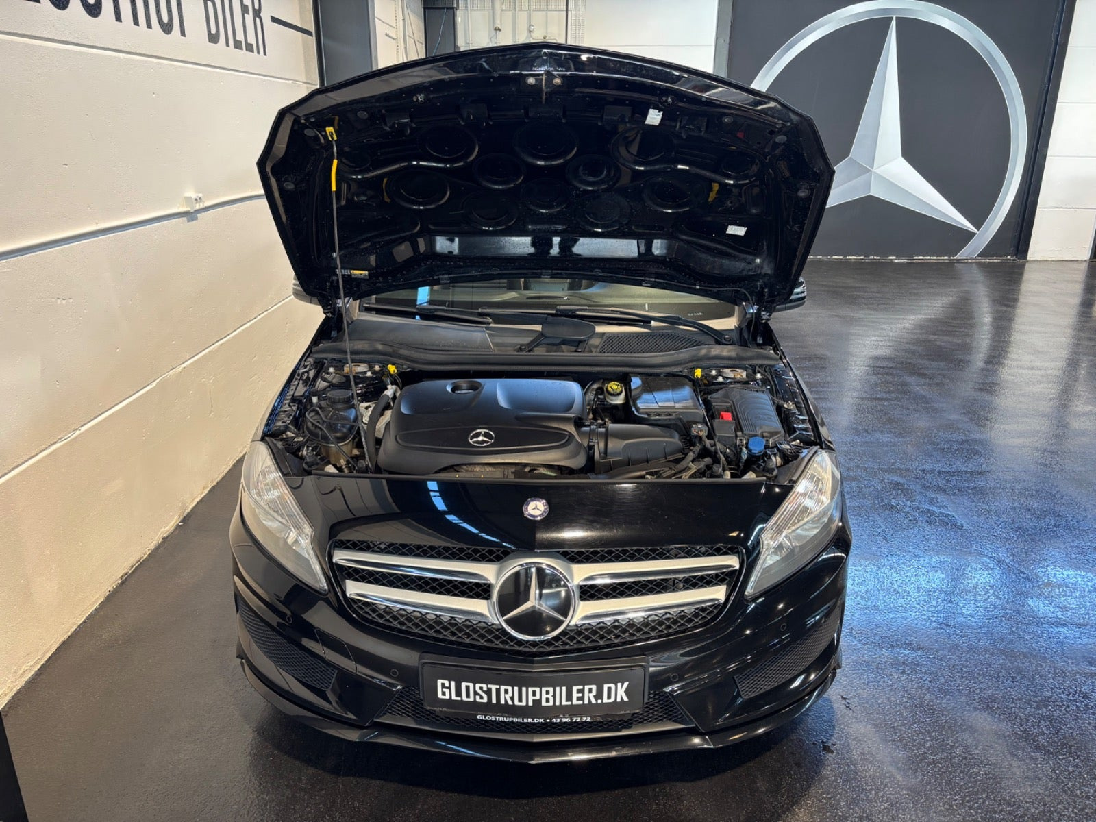 Sort Mercedes A200 fra 2014