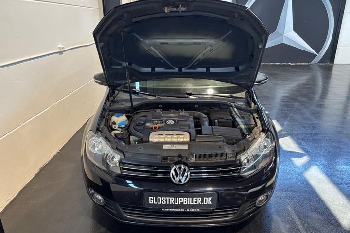 Sort VW Golf VI fra 2012