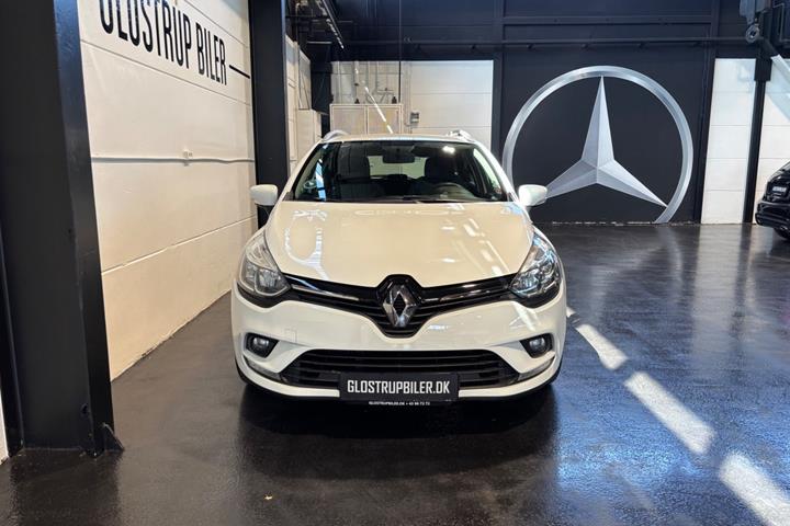 Hvid Renault Clio IV fra 2018
