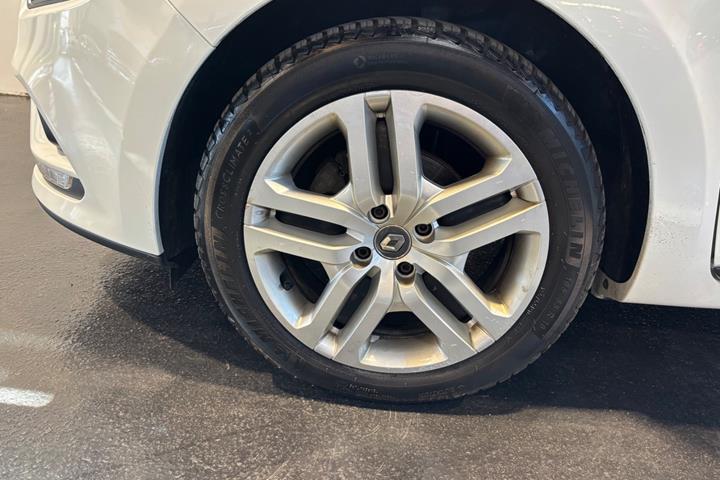 Hvid Renault Clio IV fra 2018
