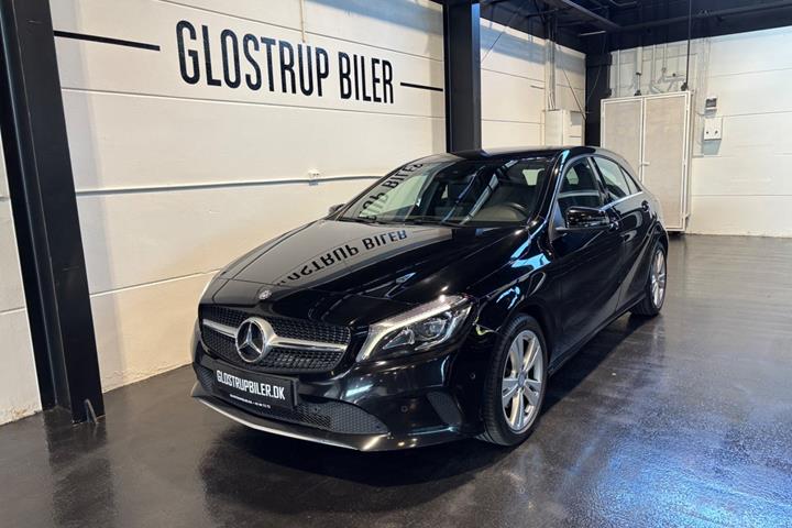 Sort Mercedes A200 fra 2016
